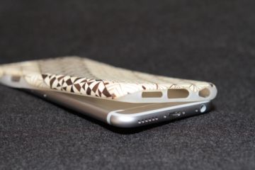 iPhone6sケース(ジャケット)柔軟性2